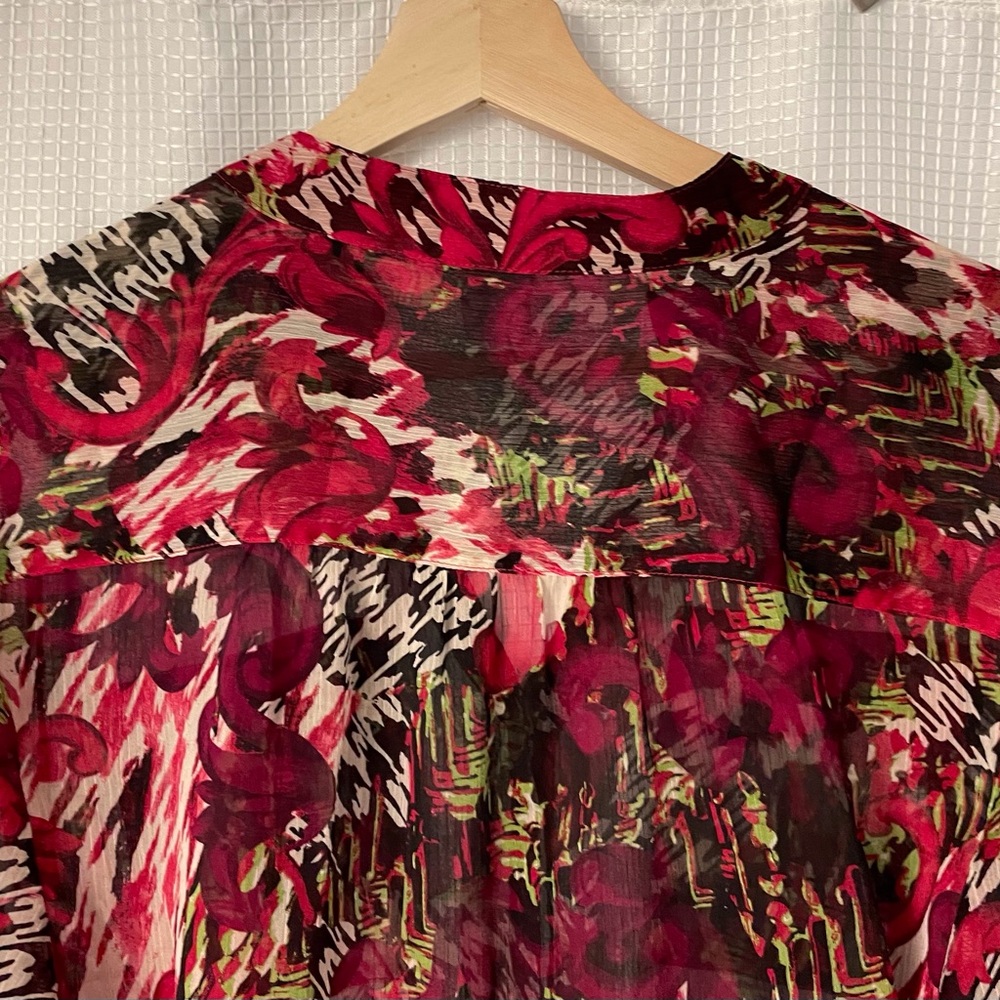 Sheer over-blouse - Picture 7 of 9